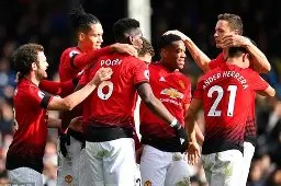 kaiyun网站-曼联训练开放日，今晨造点机会引欢呼，德甲在即，身体对抗强度拉满(英超的曼联德甲的拜仁)