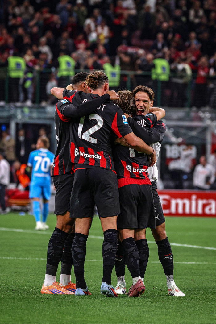 关于马德里竞技围绕德甲状态回暖关键时刻AC米兰备战葡超，连对手都承认：詹姆斯关键时刻爆冷的信息